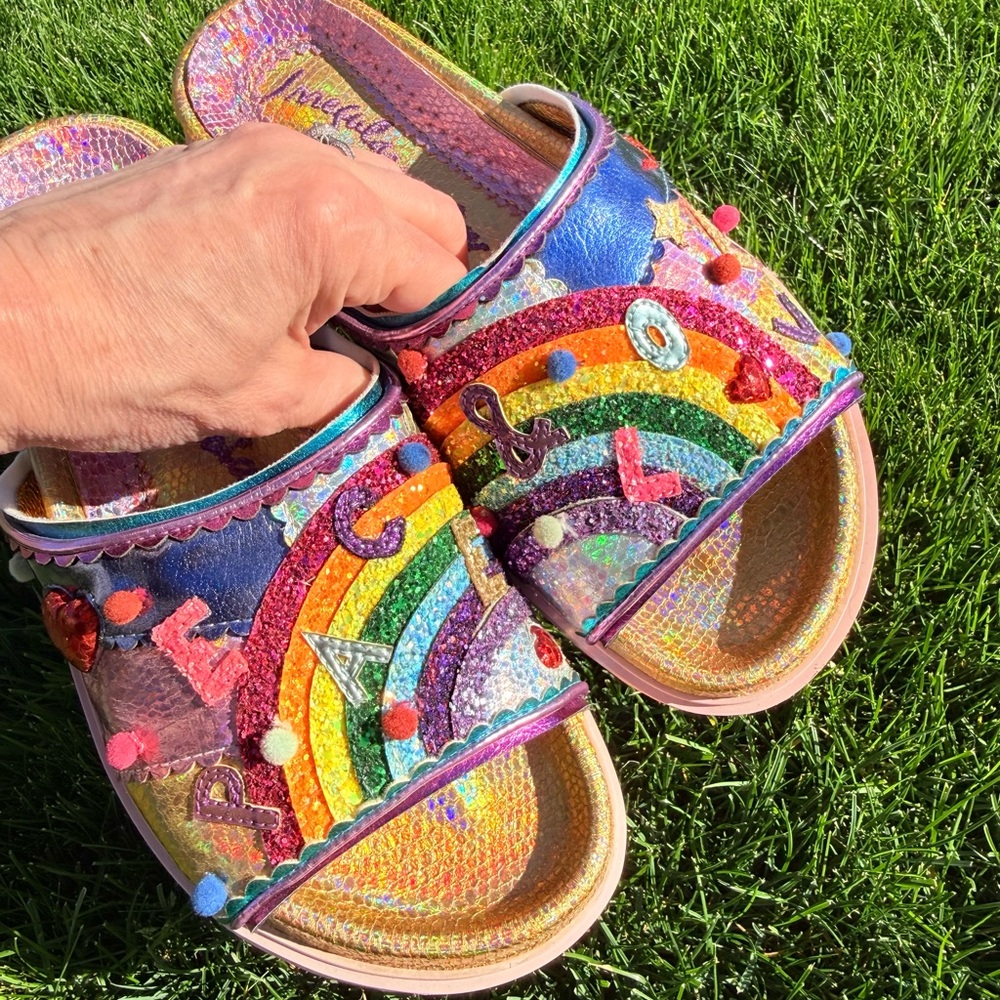 Irregular Choice Peace & Love Slides – New Never Worn – Size 41 / US 10